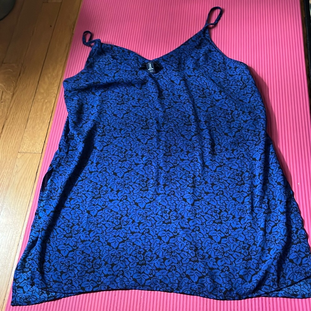 Gap Blue and Black Tank